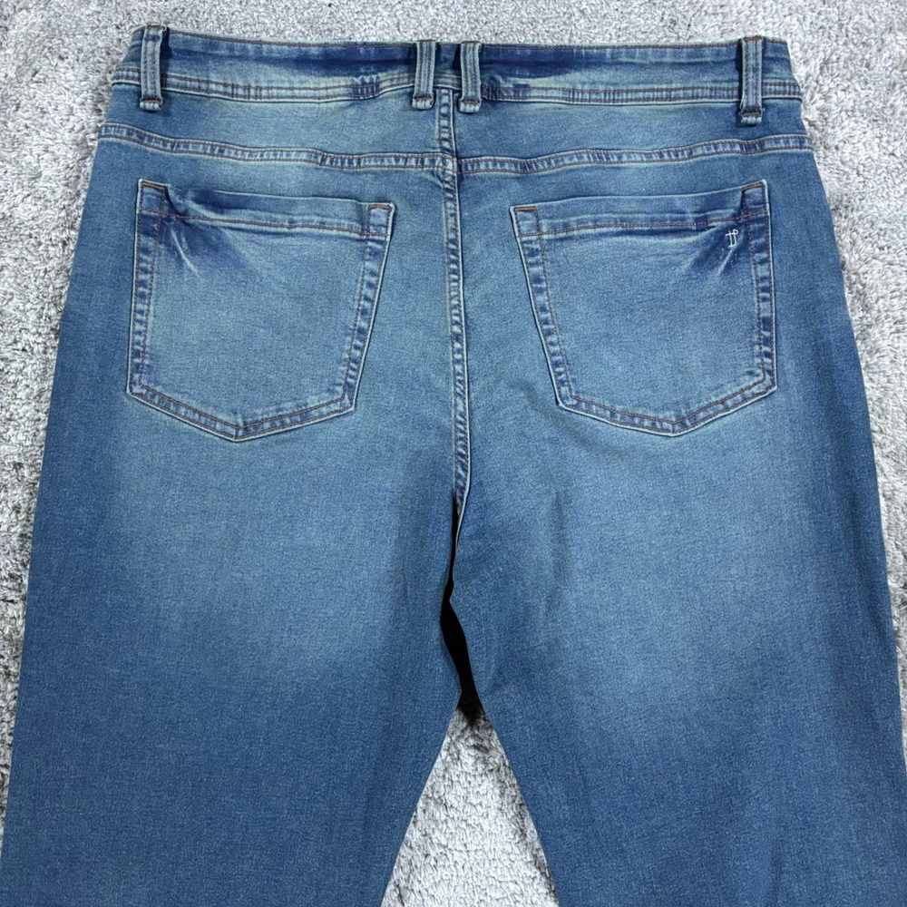The Perfect Jean NYC Slim Thick Jeans Mens 36x30 Medium Wash Blue Stretch Denim - Picture 4 of 10
